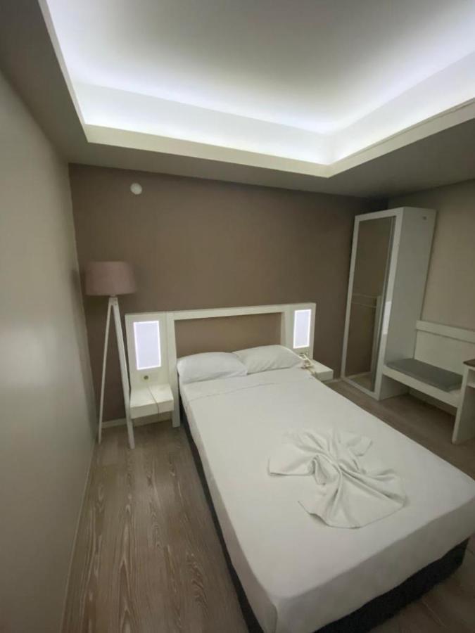 Grand As Hotel Istanbul Exterior photo
